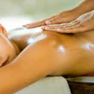 Æterisk olie massage er godt for krop og sind
